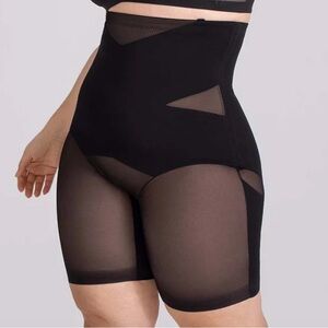 Honeylove Women's 2X‎  Black Superpower Short Runway Brand New With Tags NWT